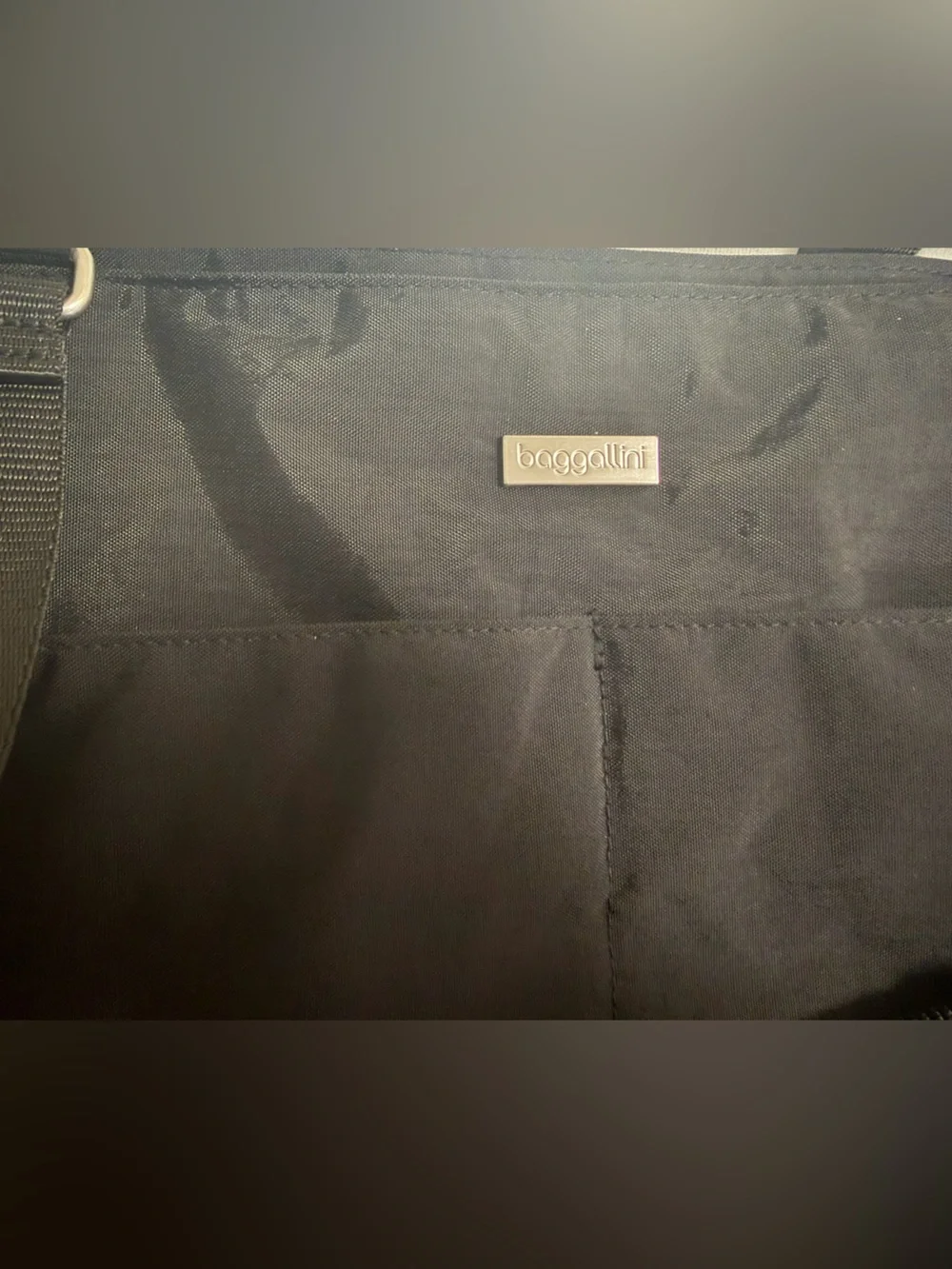 Baggallini new without